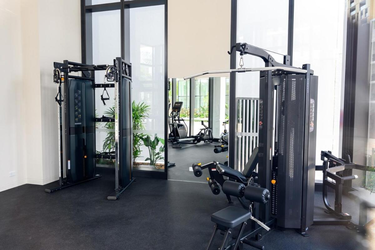 Olympic Park Stylish With Gym Pool Good View Apartment *