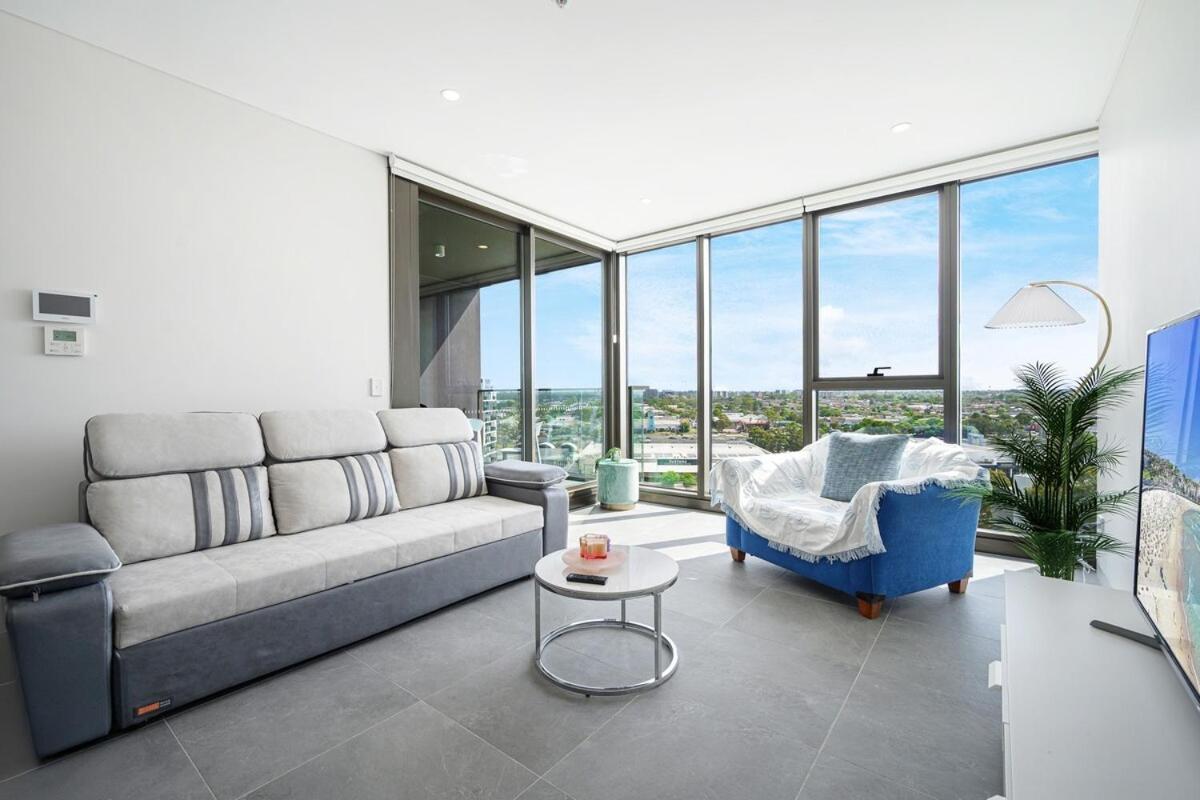 Olympic Park Stylish With Gym Pool Good View * Sydney