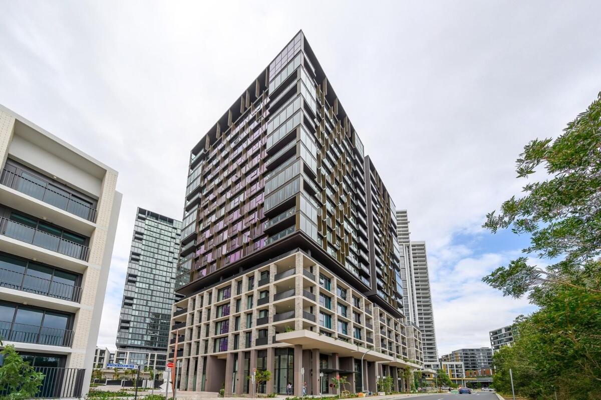 Apartment Olympic Park Stylish With Gym Pool Good View *